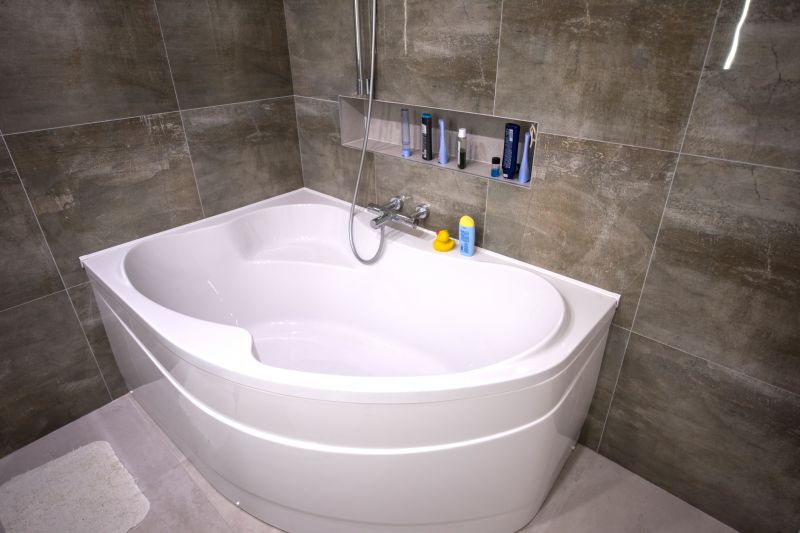 Elegant Modern Bathtub